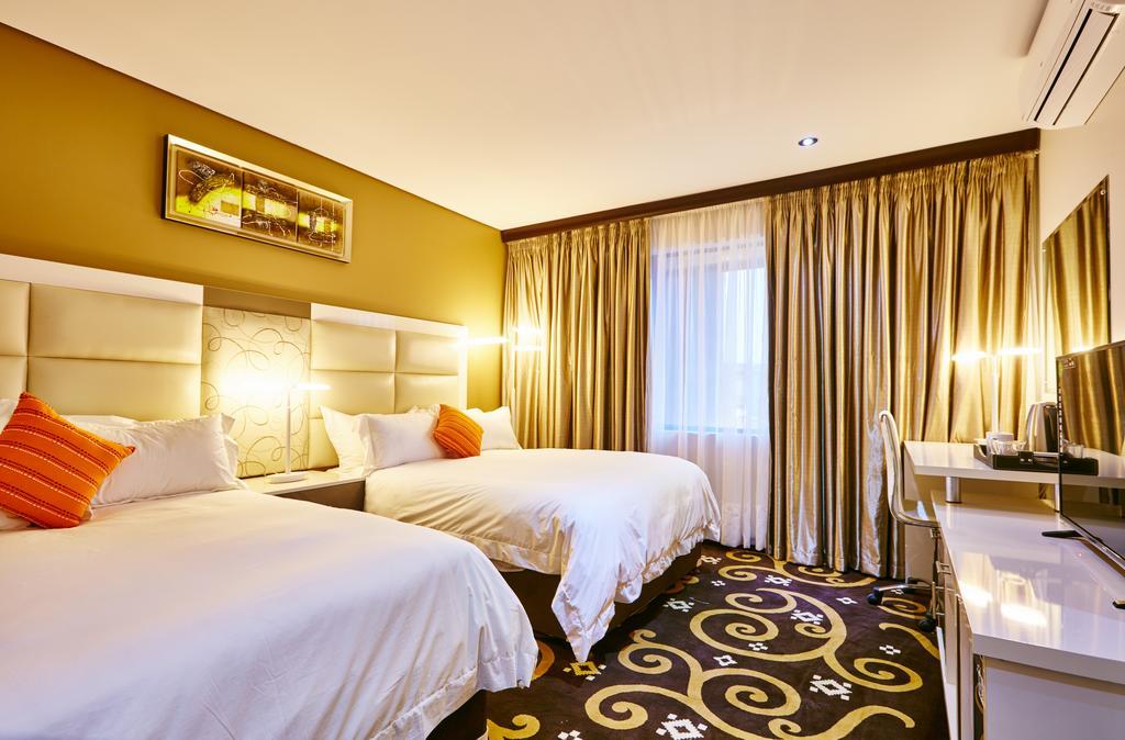 Palm Continental Hotel Johannesburg Exterior photo